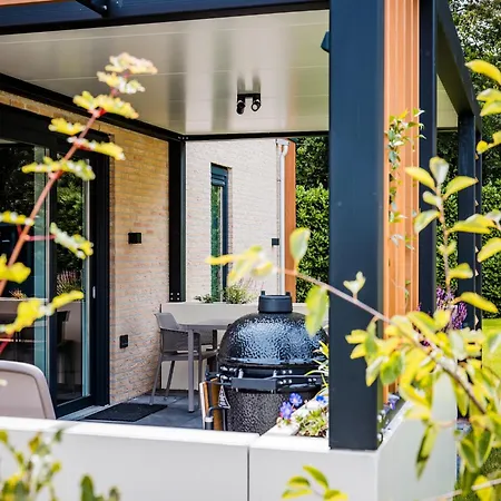Spacious In Voorhuizen With Terrace