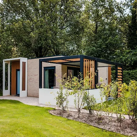 Spacious In Voorhuizen With Terrace Holiday home Voorthuizen