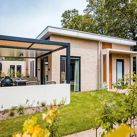 Spacious In Voorhuizen With Terrace *