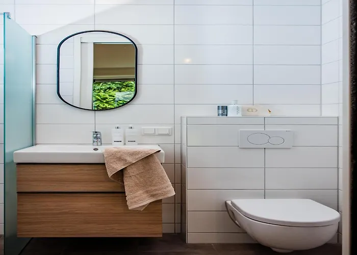 Spacious In Voorhuizen With Terrace * فورتهاوزن