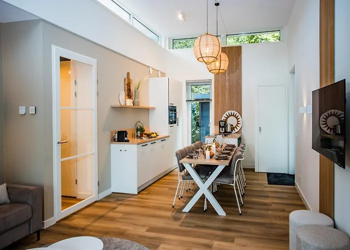 بيت للعطل Spacious In Voorhuizen With Terrace فورتهاوزن