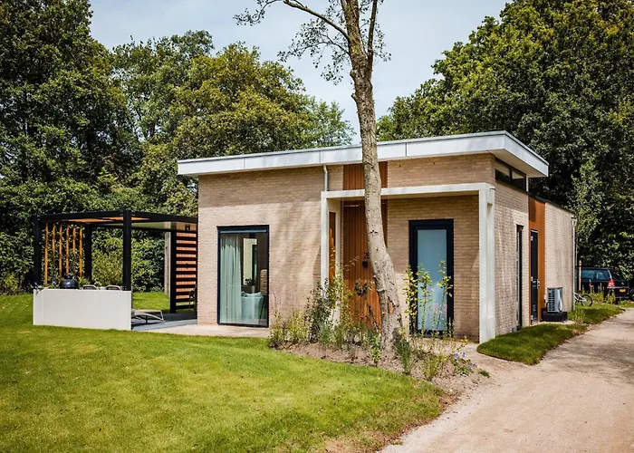 Spacious In Voorhuizen With Terrace