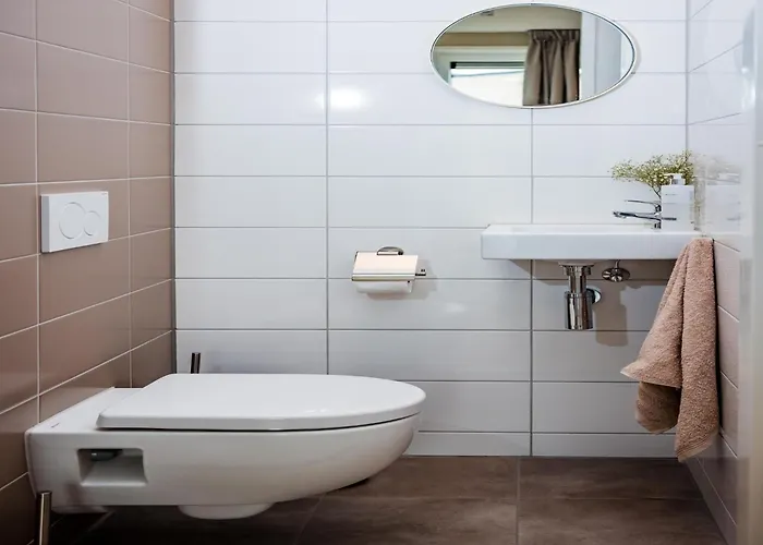 بيت للعطل Spacious In Voorhuizen With Terrace فورتهاوزن