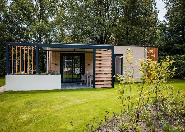 Spacious In Voorhuizen With Terrace فورتهاوزن