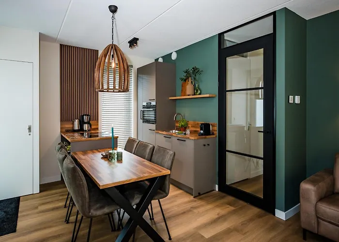 Spacious In Voorhuizen With Terrace بيت للعطل