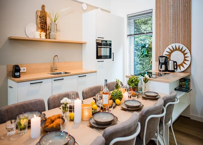 Spacious In Voorhuizen With Terrace