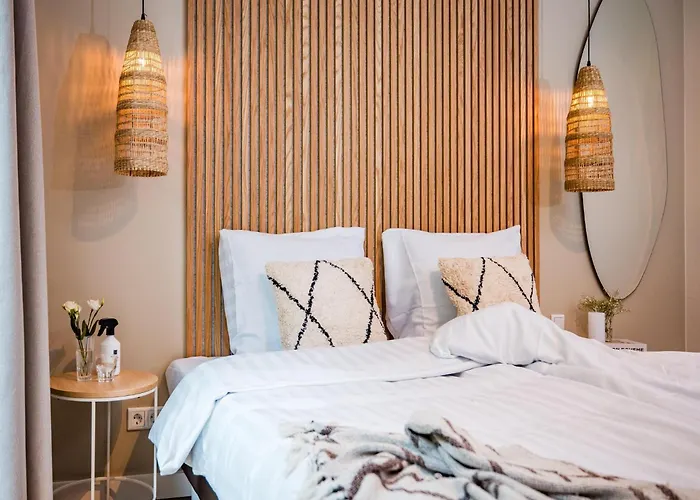 Spacious In Voorhuizen With Terrace *