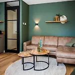 Spacious In Voorhuizen With Terrace Feriehus Voorthuizen