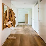 Spacious In Voorhuizen With Terrace Feriehus