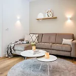 Spacious In Voorhuizen With Terrace Feriehus *