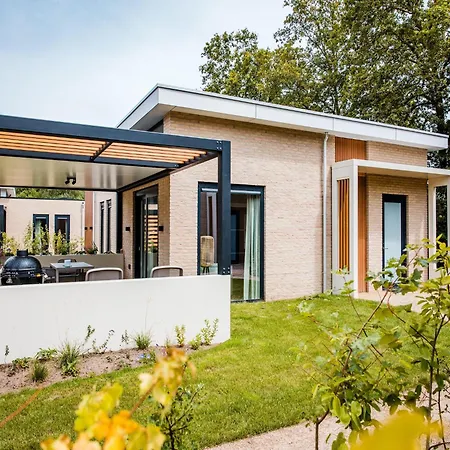 Spacious In Voorhuizen With Terrace Σπίτι διακοπών Voorthuizen