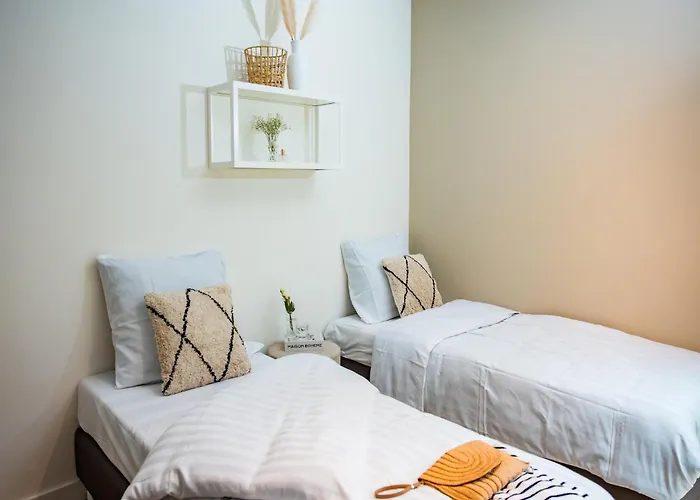 度假居 Spacious In Voorhuizen With Terrace *